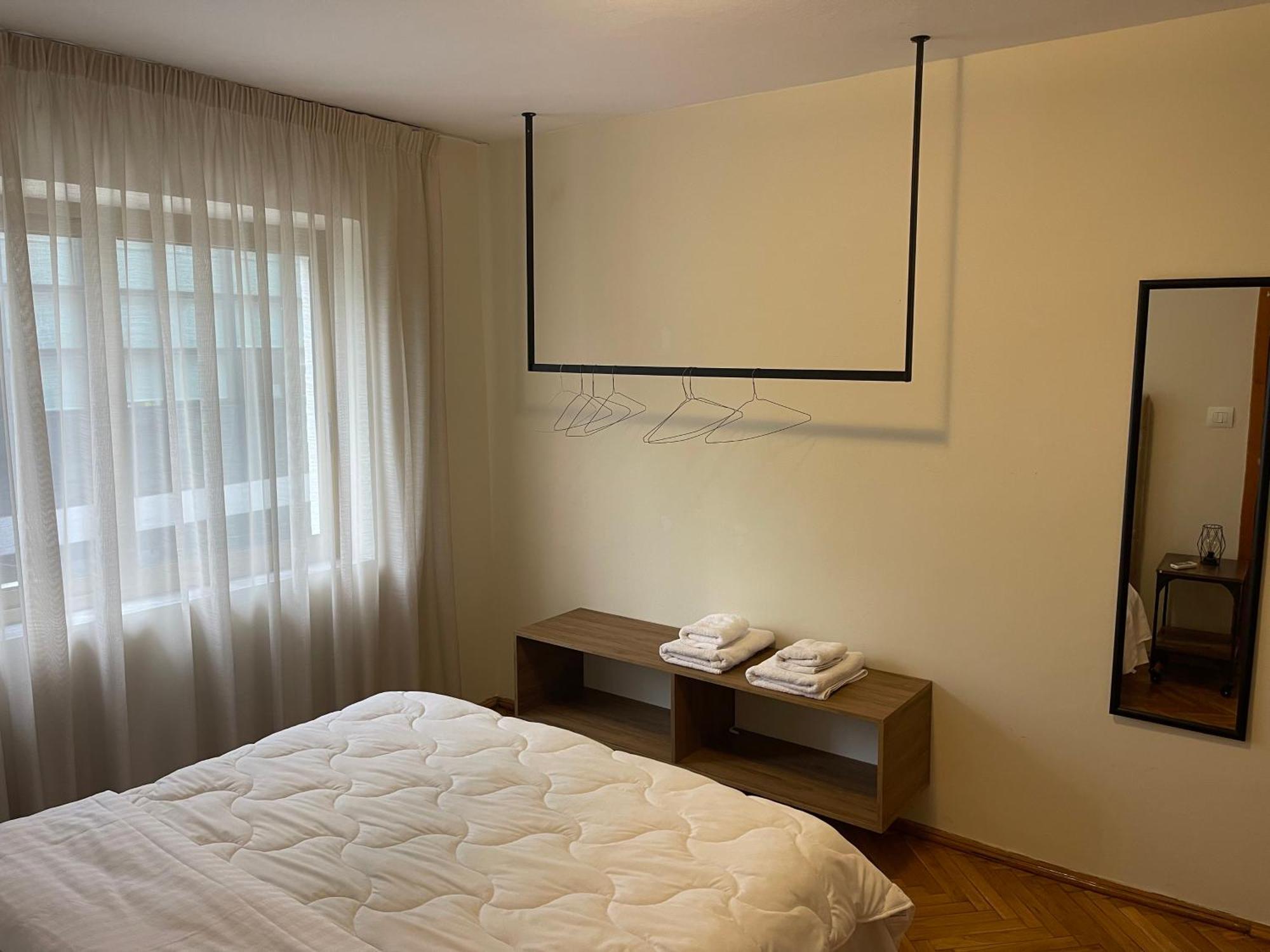 Cozy Apartment, In The Center Of Тирана Экстерьер фото